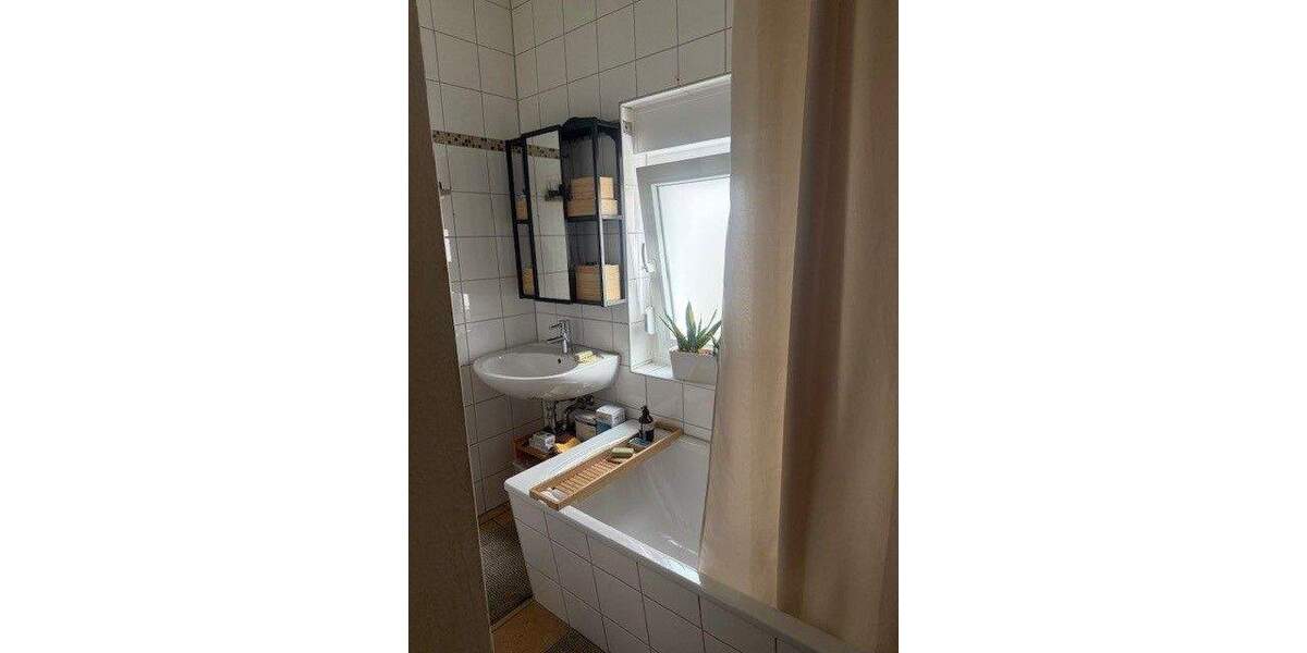 Mehrfamilienhaus, Wohnhaus Bochum Stiepel - 9 Zimmer, 197 m&sup2;, 595.000&euro; | Angebot:23389378
