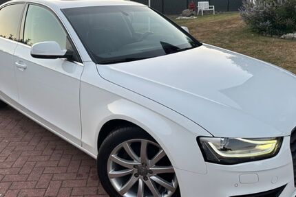 Audi A4 109.000 km 14.500 &euro; Reken 48734