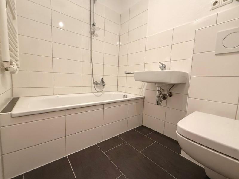 Erdgeschoßwohnung Dortmund Brackel - 2.5 Zimmer, 46 m&sup2;, 450&euro; | Angebot:25882867