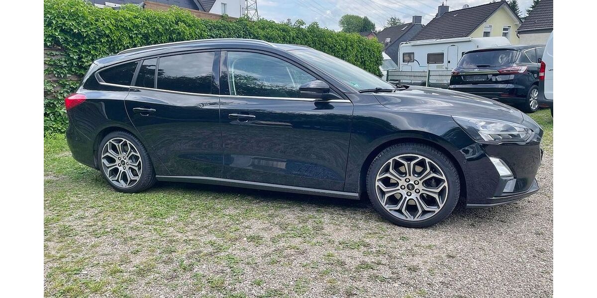 Ford Focus 79.000 km 12.500 &euro; Mülheim a. d. Ruhr 45472