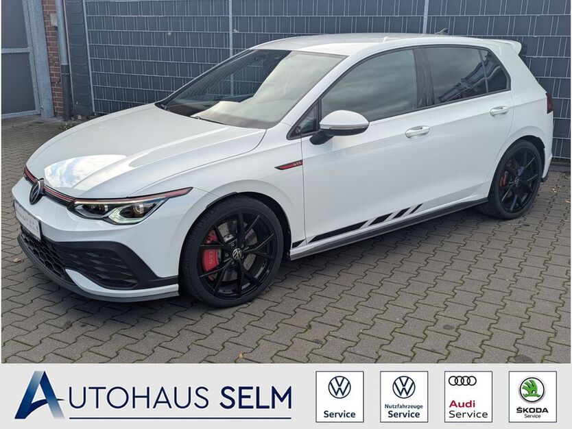 VW Golf 27.213 km 33.980 € Selm 59379