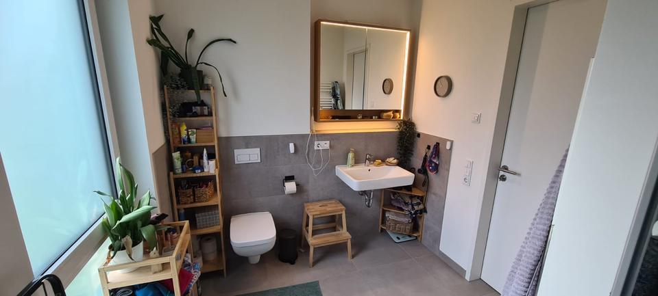 Erdgeschoßwohnung Dortmund Brackel - 4 Zimmer, 127 m&sup2;, 1.690&euro; | Angebot:25484234