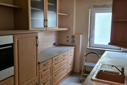 4 Zimmer Wohnung 96 qm 1 Etage 4 zimmer