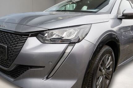 Peugeot 208 38.530 km 14.885 &euro; Bochum 44801