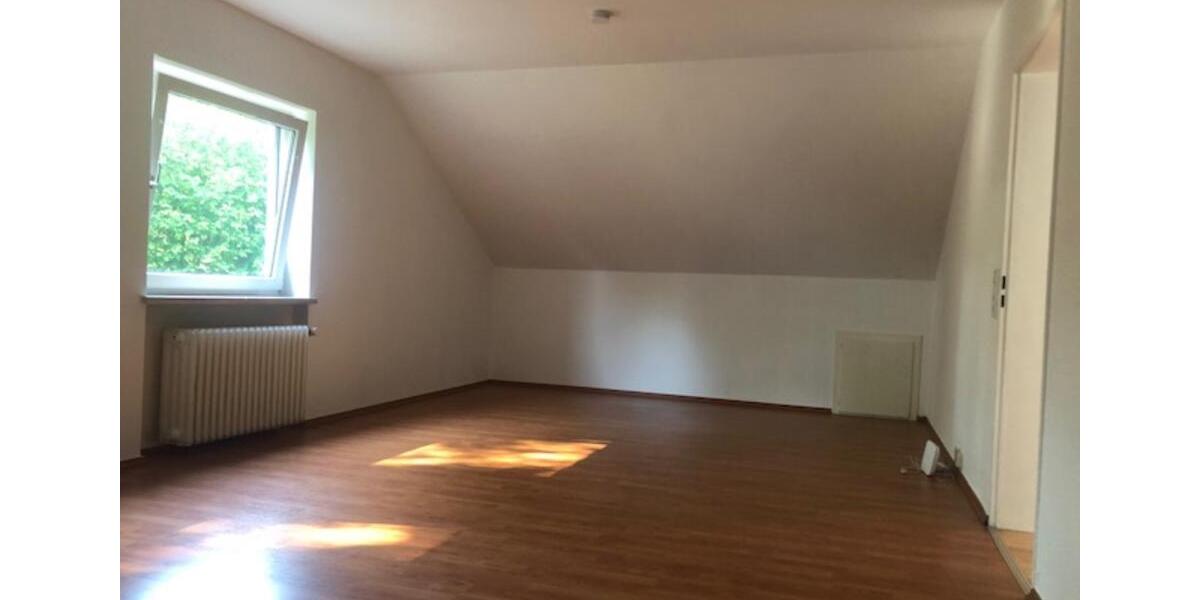 Schöne 2,5-Zimmer-DG-Wohnung in Witten Sonnenschein zimmer