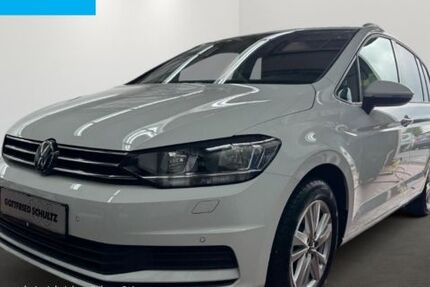 VW Touran 20.704 km 32.990 € Velbert 42553