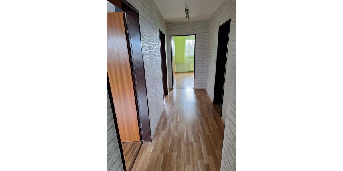 Dachgeschoßwohnung Witten Annen - 3 Zimmer, 73 m&sup2;, 439&euro; | Angebot:24671258