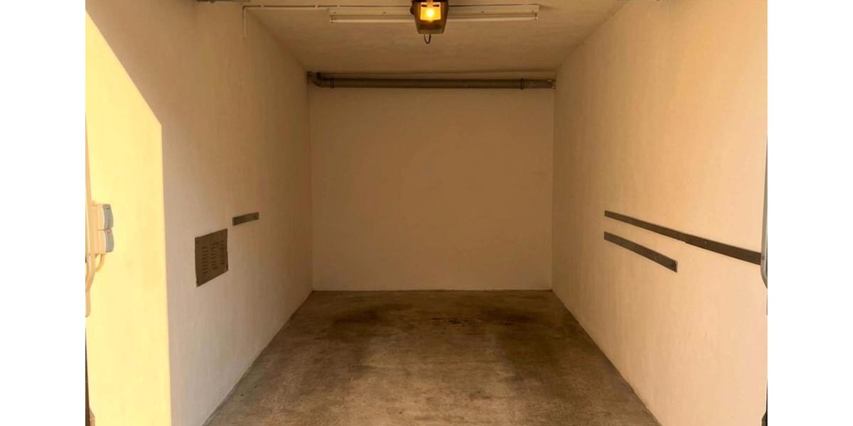 Hochparterre Mülheim an der Ruhr - 2.5 Zimmer, 83 m&sup2;, 259.000&euro; | Angebot:27024048