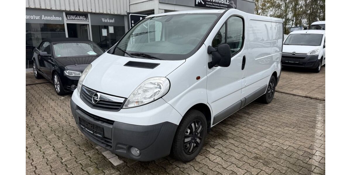 Opel Vivaro 146.000 km 9.700 &euro; Herten 45701