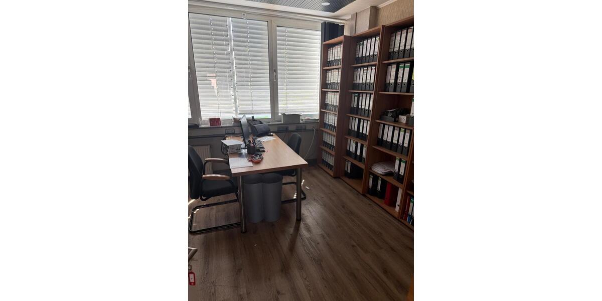 Gewerbeobjekt Essen Stadtbezirk V - 900&euro; | Angebot:26331167