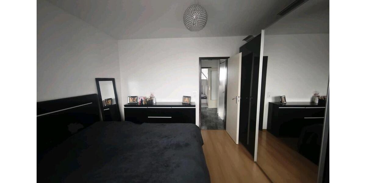 Etagenwohnung Bochum Laer - 3.5 Zimmer, 80 m&sup2;, 750&euro; | Angebot:25221218