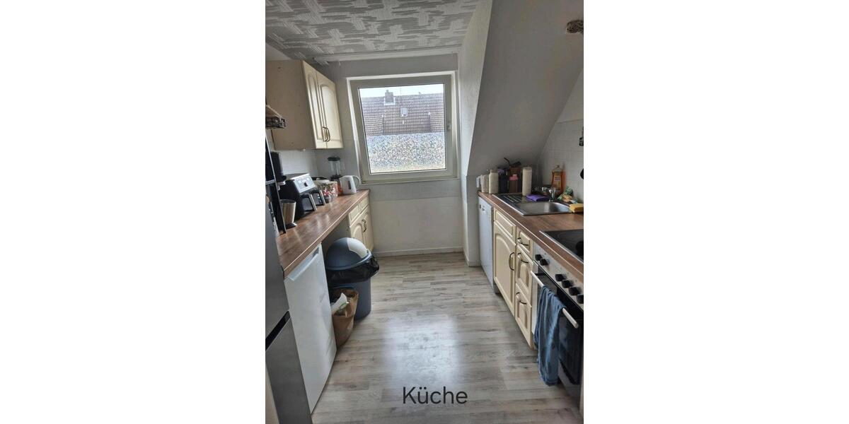 Dachgeschoßwohnung Oberhausen Alt-Oberhausen - 3.5 Zimmer, 64 m&sup2;, 750&euro; | Angebot:26297447