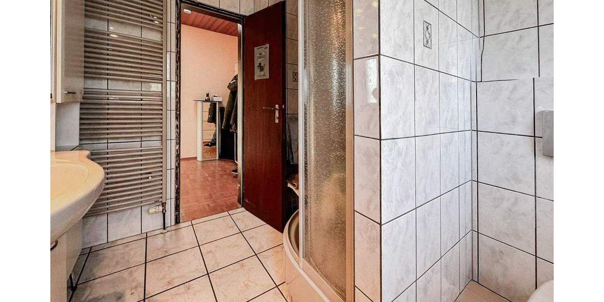 Mehrfamilienhaus, Wohnhaus Dortmund Wellinghofen - 9 Zimmer, 176 m&sup2;, 500.000&euro; | Angebot:24721434