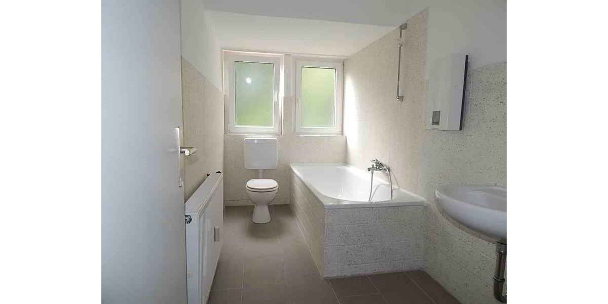 Dachgeschoßwohnung Recklinghausen Hillerheide - 2 Zimmer, 51 m&sup2;, 360&euro; | Angebot:23795698