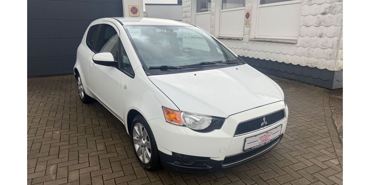 Mitsubishi Colt 111.541 km 3.990 &euro; Herten 45701