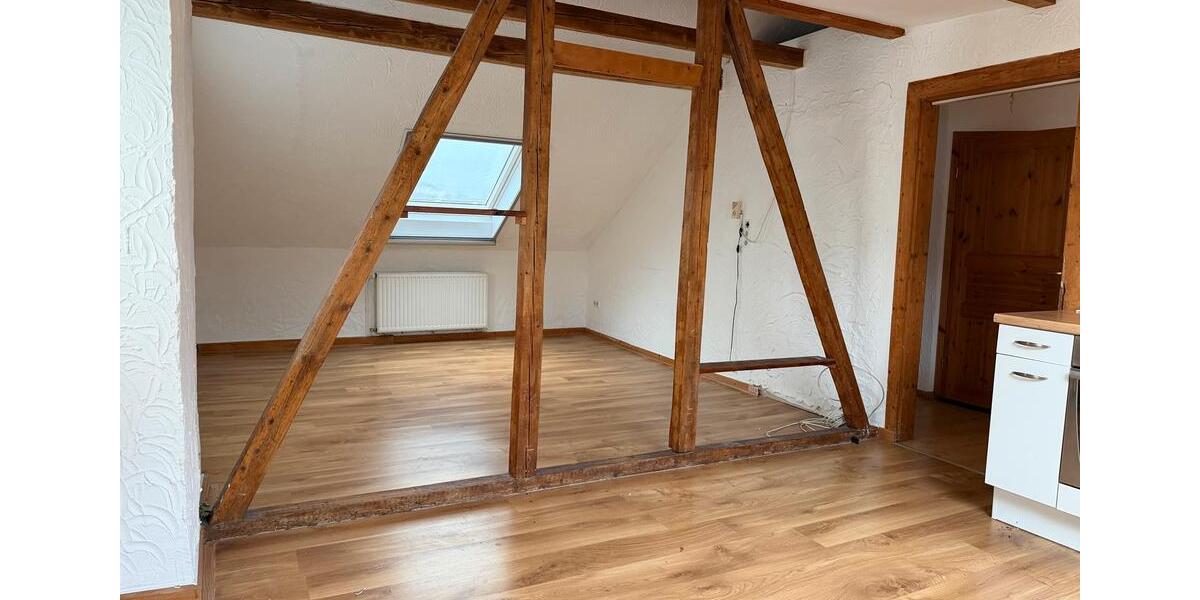 Dachgeschoßwohnung Lünen - 2.5 Zimmer, 43 m&sup2;, 350&euro; | Angebot:26322712