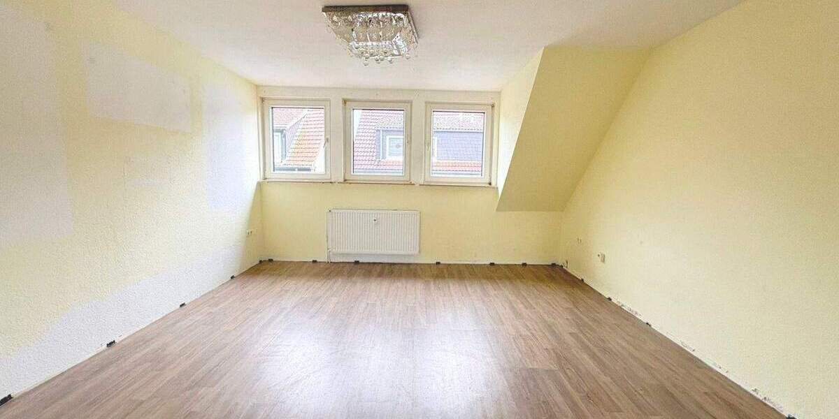 Etagenwohnung Gelsenkirchen Neustadt - 3 Zimmer, 80 m&sup2;, 490&euro; | Angebot:24269229