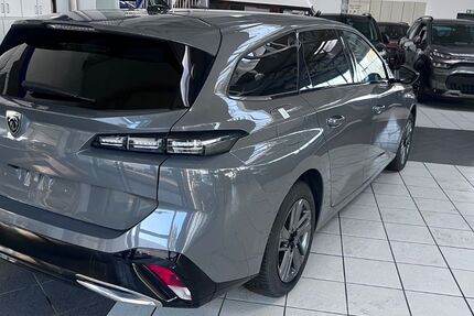 Peugeot 308 28.000 km 20.900 &euro; Gelsenkirchen 45892