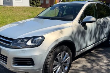 VW Touareg 212.000 km 9.399 &euro; Wetter Ruhr 58300
