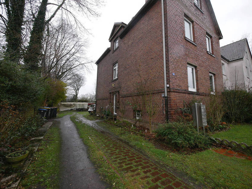 Moderne, gut geschnittene teilmöblierte 2,5-Zimmerwohnung in Recklinghausen sucht neuen Mieter 2 zimmer