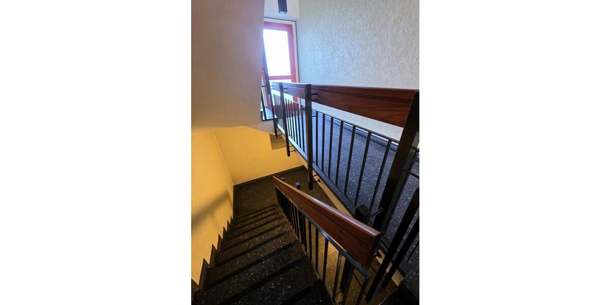 Etagenwohnung Essen Frillendorf - 1 Zimmer, 28 m&sup2;, 260&euro; | Angebot:24849681