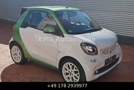 Smart ForTwo 27.795 km 8.400 &euro; Bochum 44793