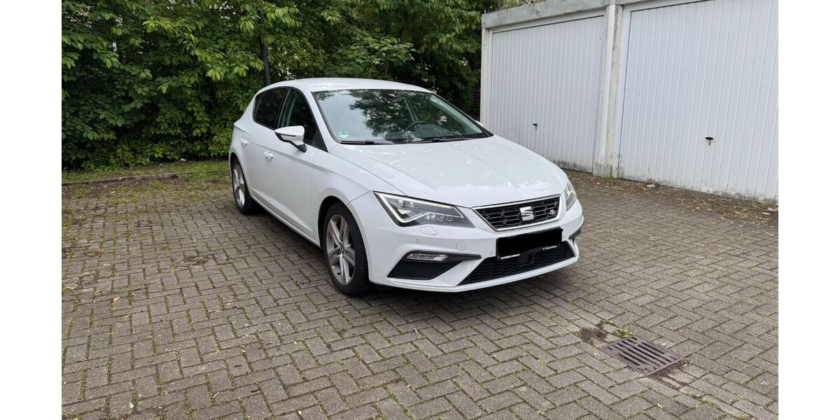 Seat Leon 90.000 km 14.499 &euro; Essen 45327