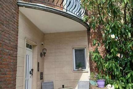 Haus Oberhausen - 7 Zimmer, 286 m&sup2;, 449.000&euro; | Angebot:26855644