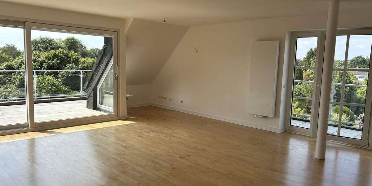 Etagenwohnung Dortmund Hombruch - 3 Zimmer, 109 m&sup2;, 1.300&euro; | Angebot:27151036