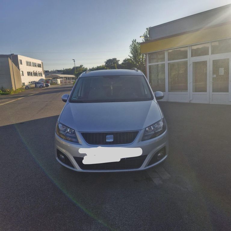 Seat Alhambra 228.000 km 9.500 € Dortmund 44145