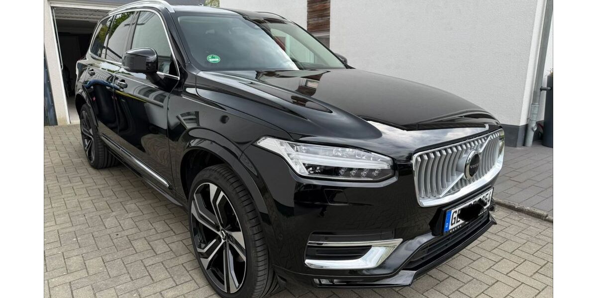 Volvo XC90 29.950 km 63.000 &euro; Gelsenkirchen 45886