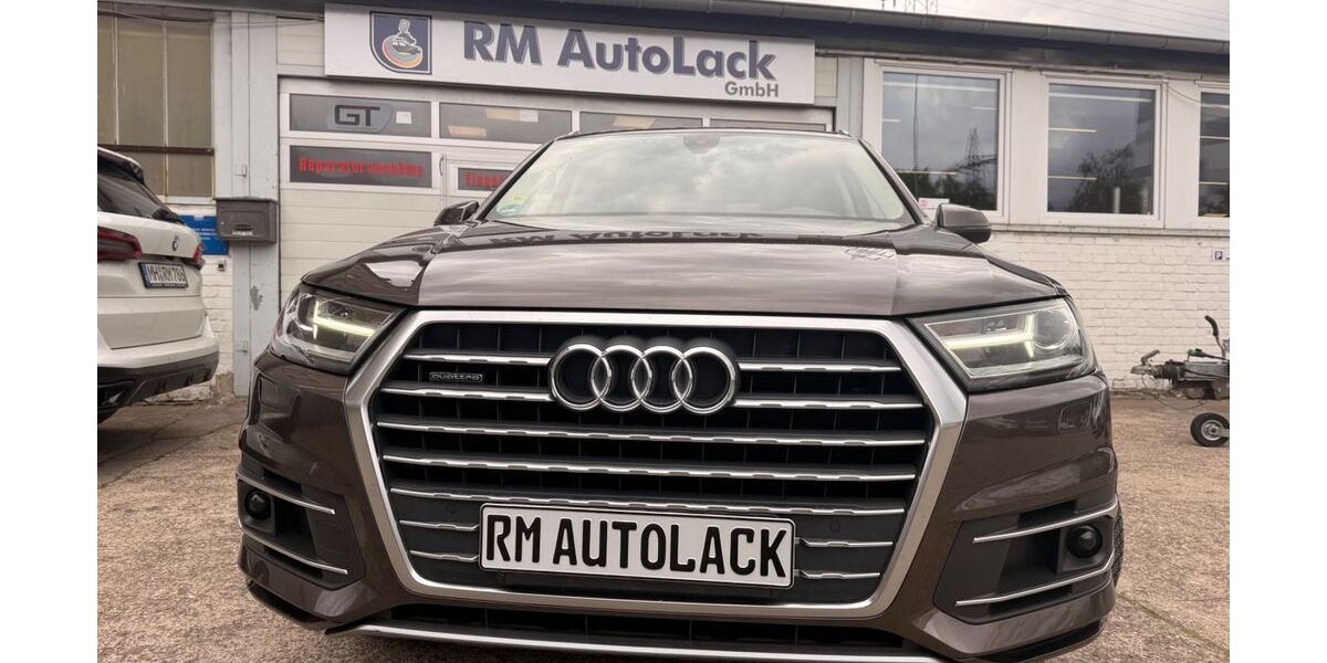 Audi Q7 141.166 km 30.600 &euro; Mülheim an der Ruhr 45475