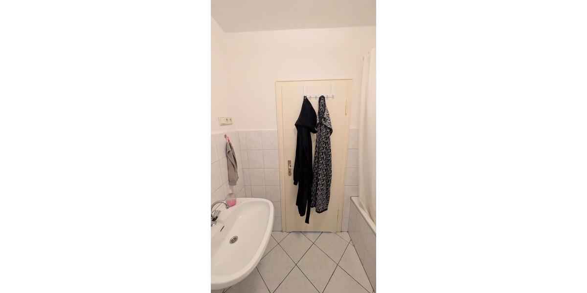 Etagenwohnung Bochum Bochum-Ost - 1 Zimmer, 36 m&sup2;, 420&euro; | Angebot:26690693