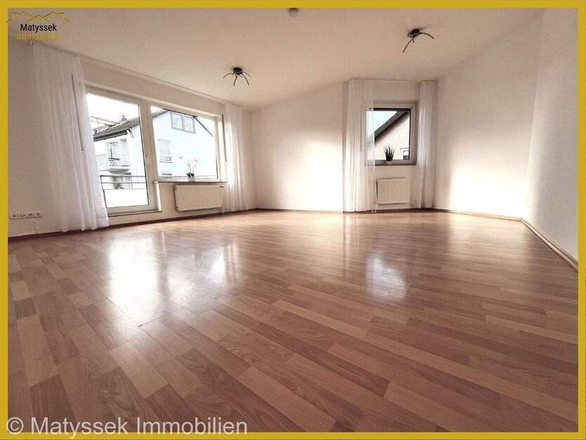4,5-Zi.Wohnung,Küche,Bad,Gäste WC,Balkon,Keller,Garage+1Stellplatz in DO - KirchhördeLöttringhausen 4 zimmer