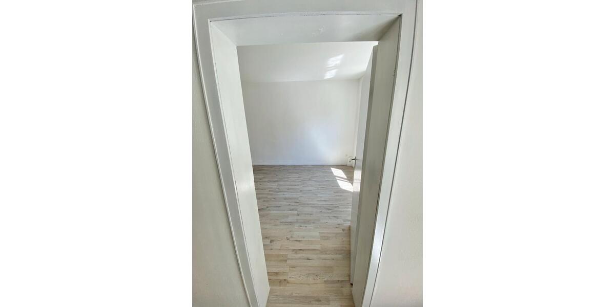 Etagenwohnung Dortmund Innenstadt Nord - 6 Zimmer, 148 m&sup2;, 165.000&euro; | Angebot:26851725