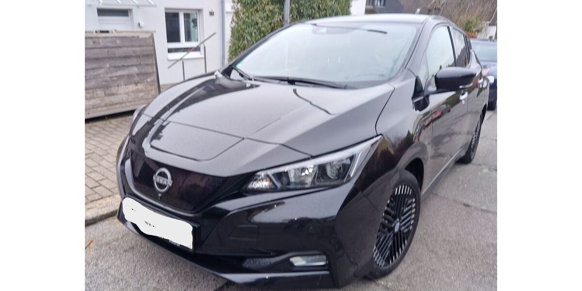 Nissan Leaf 28.500 km 12.850 &euro; Dortmund 44229