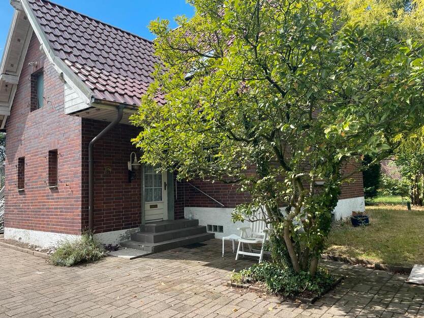 Freistehendes EFH in toller Lage (direkt am Kanal) zimmer