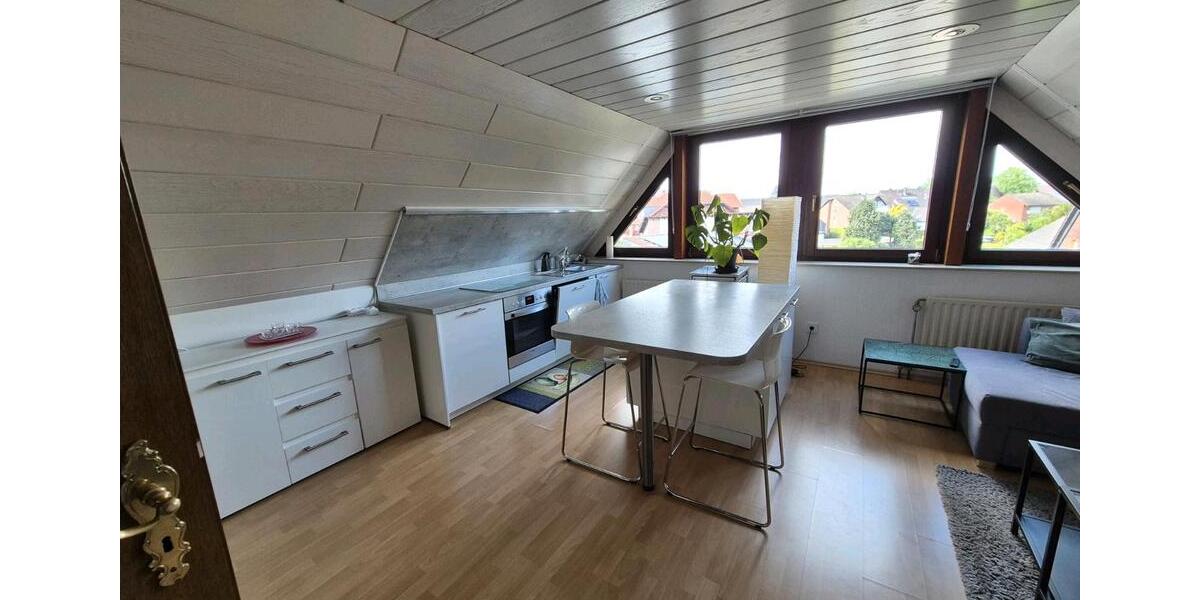 Dachgeschoßwohnung Castrop-Rauxel Becklem - 2 Zimmer, 60 m&sup2;, 790&euro; | Angebot:26506445